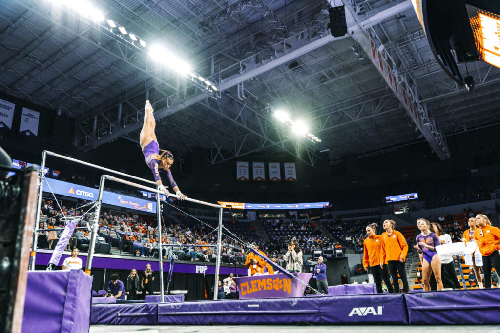 PHOTO & VIDEO: Gymnastics Showcase