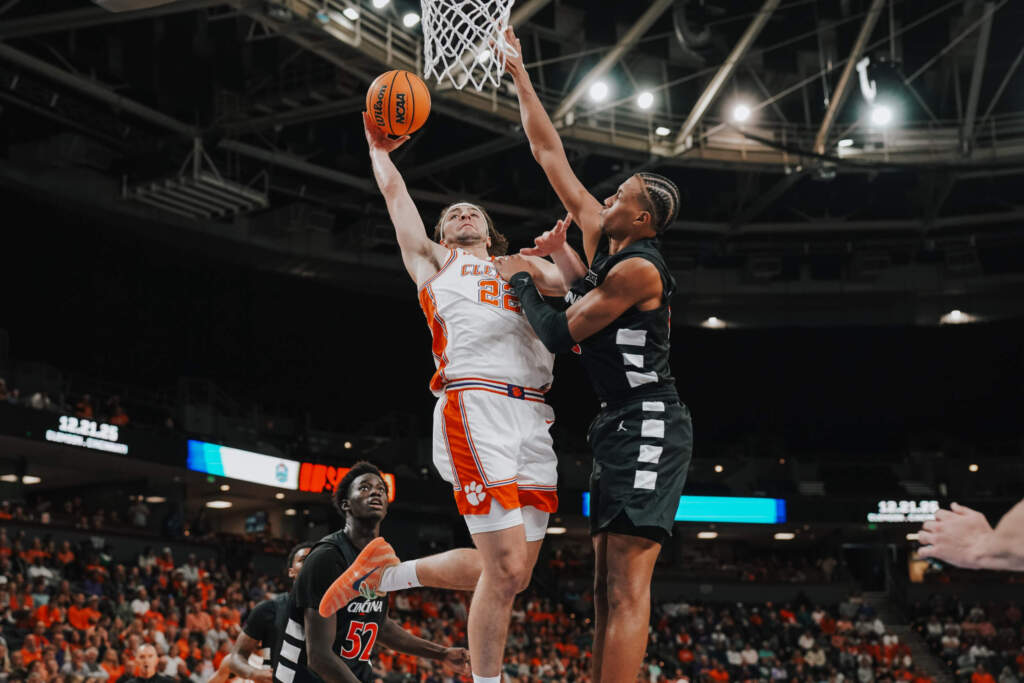 Six Tigers Reach Double-Figure Scoring in Win Over Bearcats