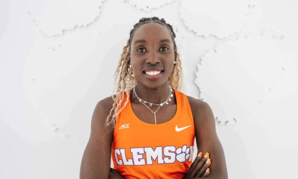 Jelelgo Shatters Clemson’s 5,000m Record at the Sharon Colyear-Danville Season Opener
