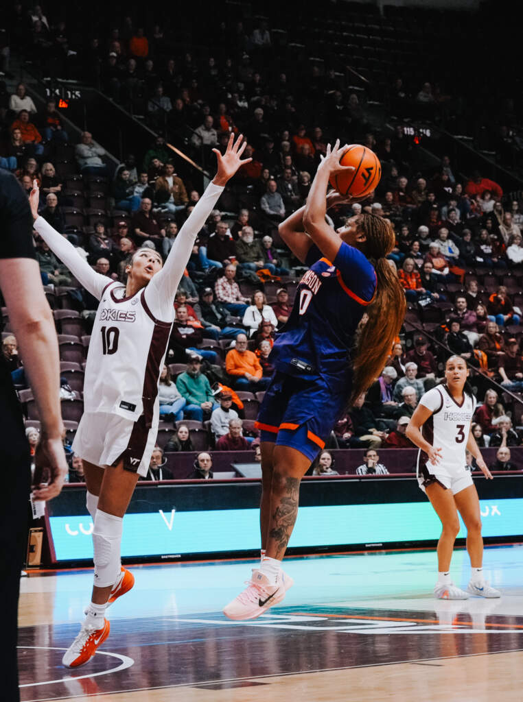 Clemson Falls In Nail Biter To Virginia Tech, 71-68