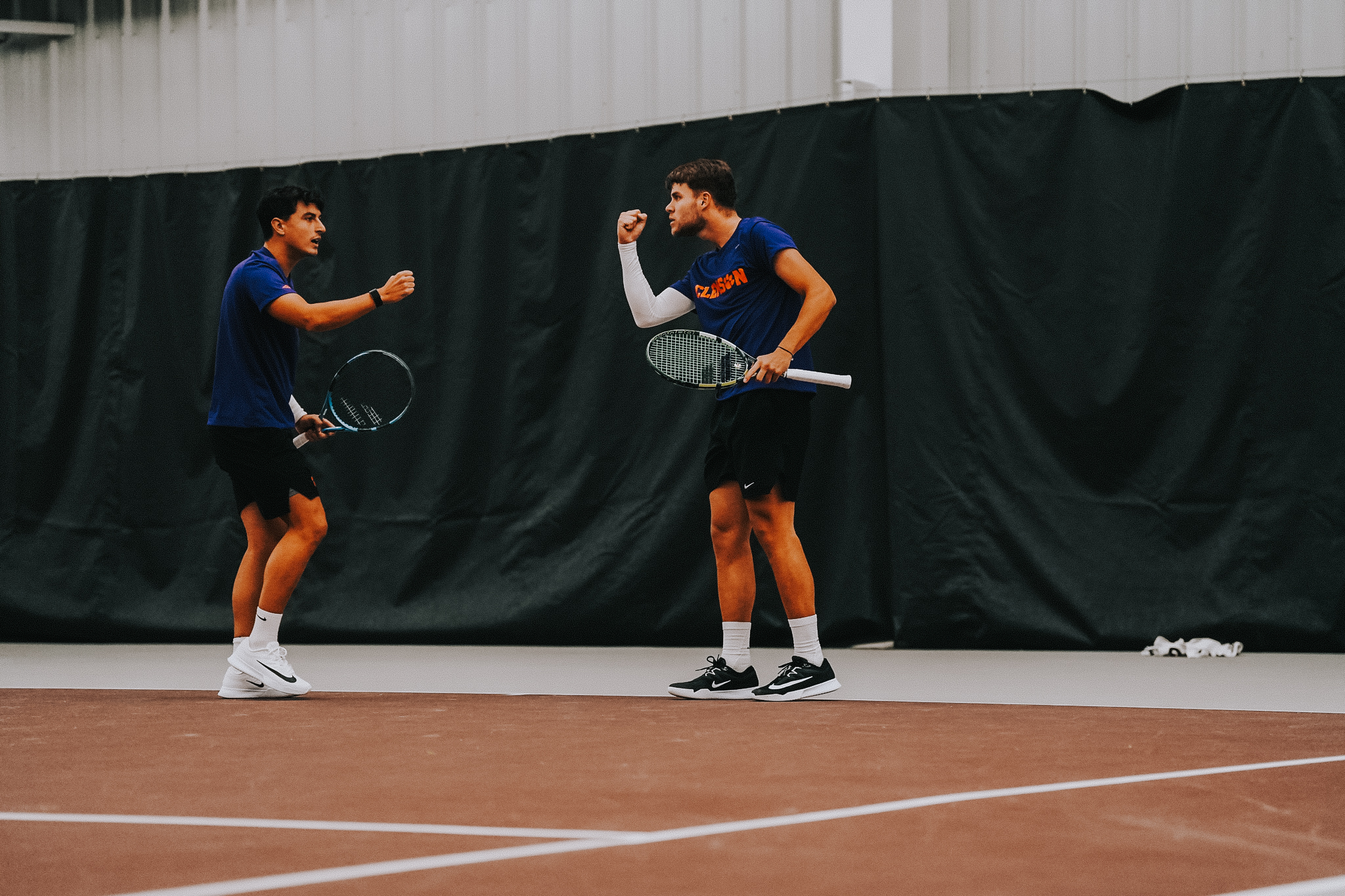 No. 16 Clemson Returns Home to Face Auburn on Friday