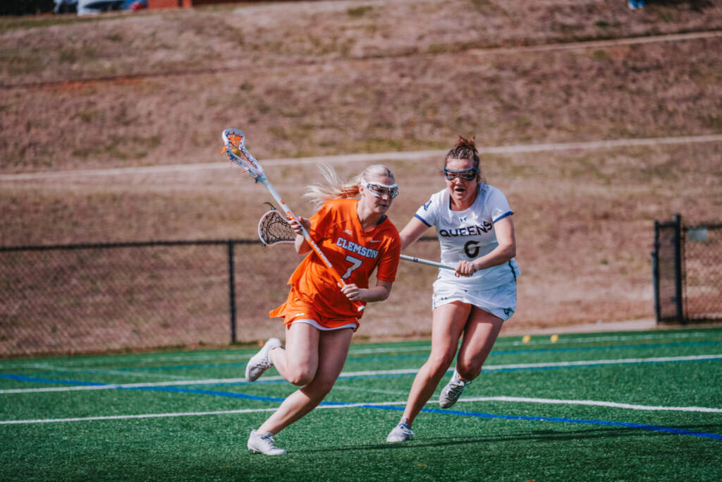 No. 8/7 Clemson Set for Neutral Site Matchup Against No. 10/12 Florida