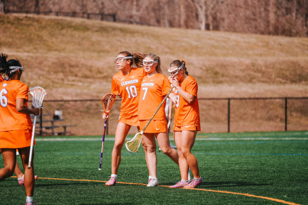 Tigers Set Program Record for Points, Assists in a Single Game, Defeat Queens, 24-5