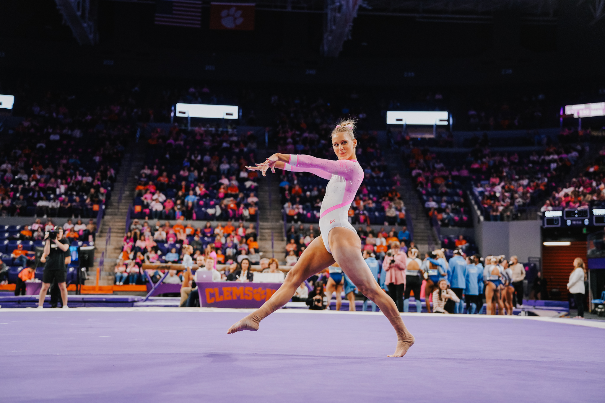 Gymnastics Meet Guide • No. 20 California