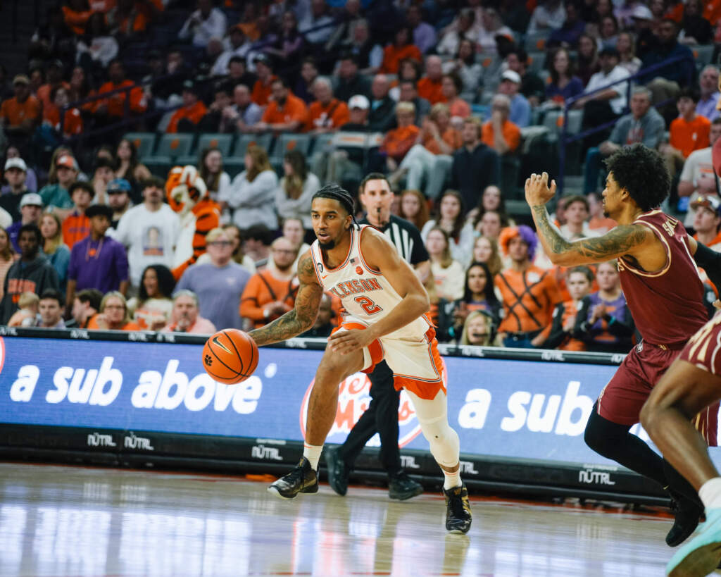 Tigers Fall to Seminoles 70-65