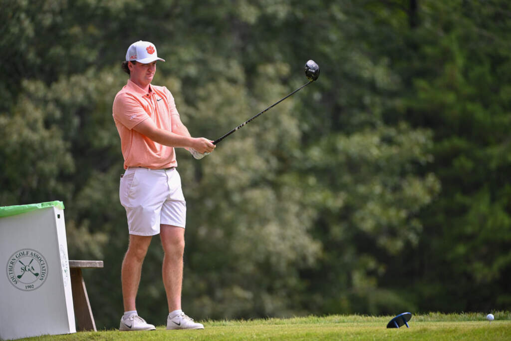 Clemson in 11th Place Out of 24 Teams after First Round at The Prestige