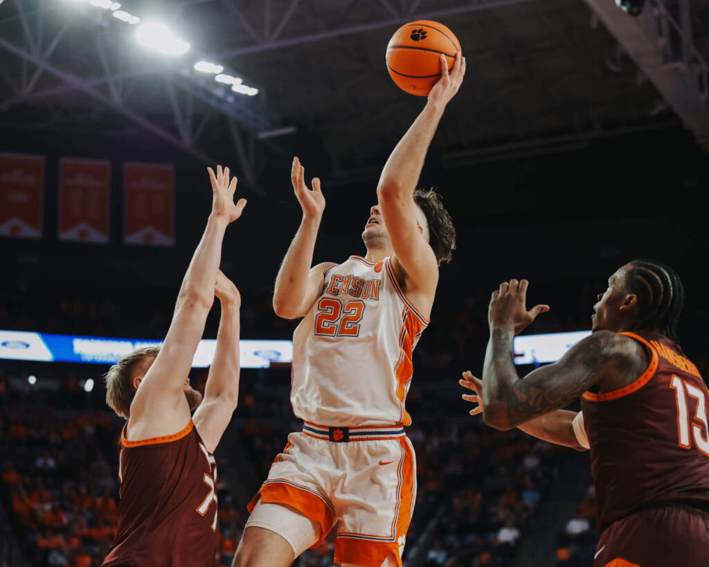 No. 20 Clemson Falls to Virginia Tech 76-66