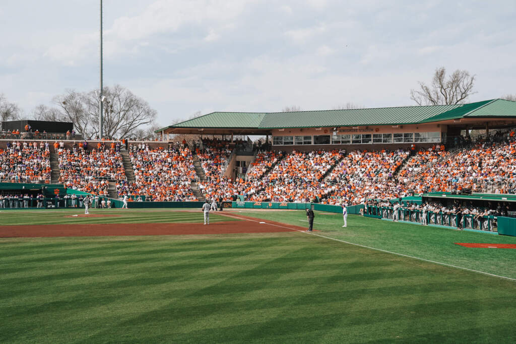 No. 11 Tigers Take Series With 7-2 Win Over Gamecocks